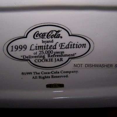 LOT 148 COLLECTABLE COCA COLA BEAR/TRUCK COOKIE JAR