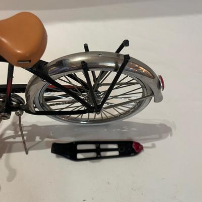 Schwinn Black Phantom Model Bicycle (DR-MG)