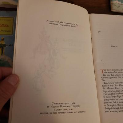 Vintage Picture Card Books: Brooke Bond, Wills's & AGS (D-KD)