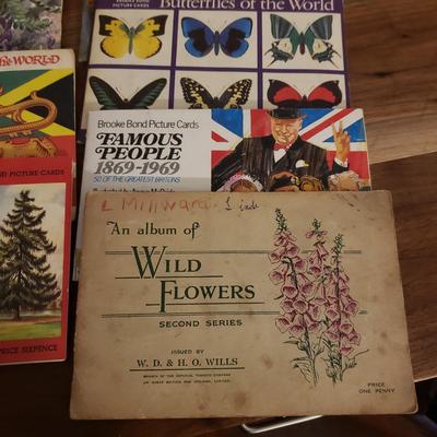 Vintage Picture Card Books: Brooke Bond, Wills's & AGS (D-KD)