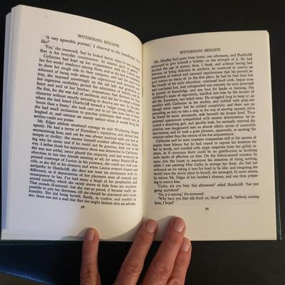 Charles Dickens & Guild Publishing Books (D-KD)