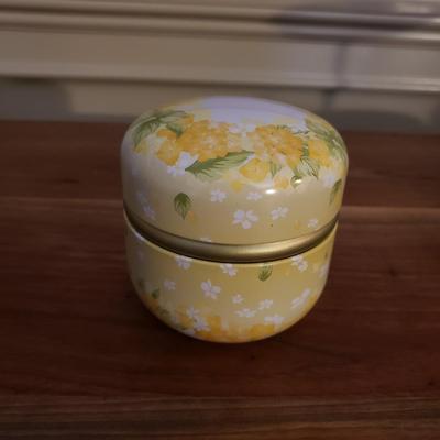 Tea Time! Teapots, Tea Cups, & More (D-KD)