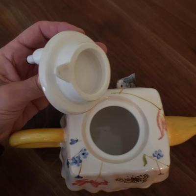 Tea Time! Teapots, Tea Cups, & More (D-KD)