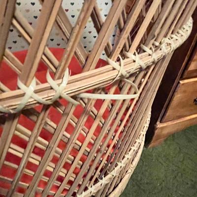 Lot 25 Peacock Chair
