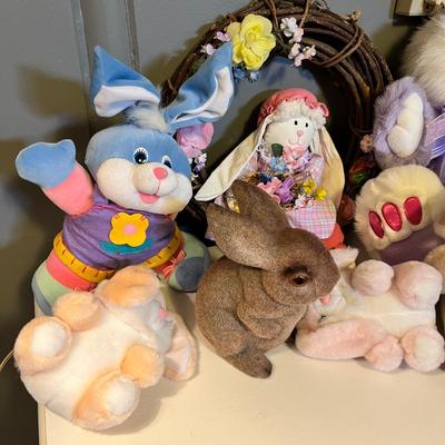 Lot 33 Easter Plushies