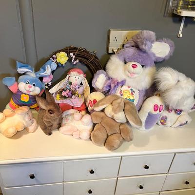 Lot 33 Easter Plushies