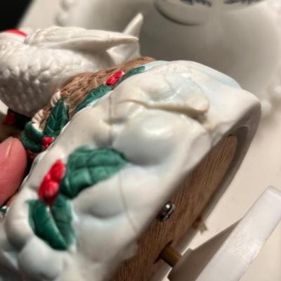 Lot 42 Christmas decor