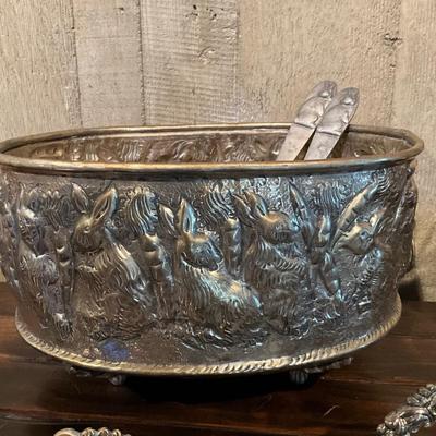 D1040 Large Silverplate Lot of Bowls and Paperweights