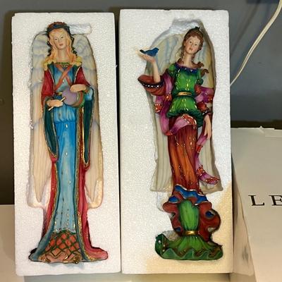 Lot 80 Lenox Angels