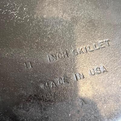 7 Piece Clean Cast Iron Lot - Lodge Kettle, Skillets, Pot w. Top