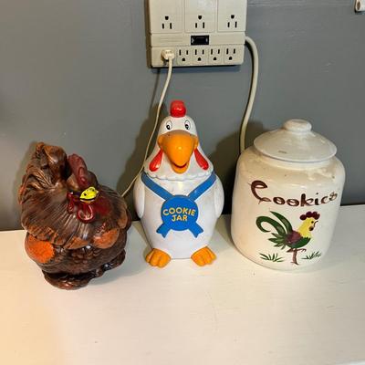 Lot 92 Chicken Cookie jars