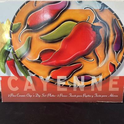 Cayenne chip n dip platter NIB