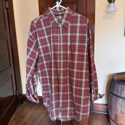 Woolrich, Izod, Alan Flusser, & More Button Downs - Men's Size Large (B3-DZ)