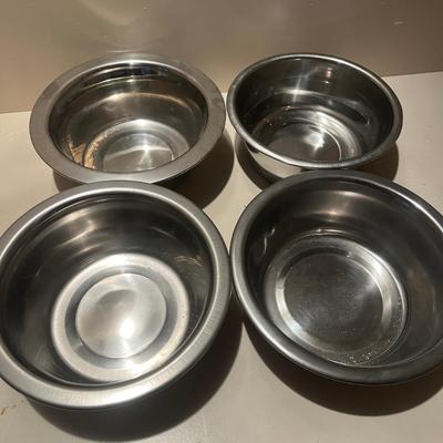 Stainless Steel Pet Bowls & More (BP-MG)