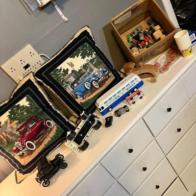 Lot 101 Car decor & toys