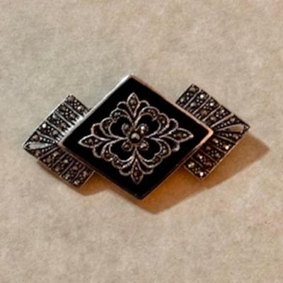 Sterling Art Deco Marcasite Onyx Brooch (D)