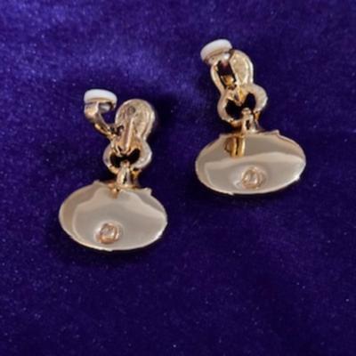 Swaroski Gold Tone Drop Clip on Earrings