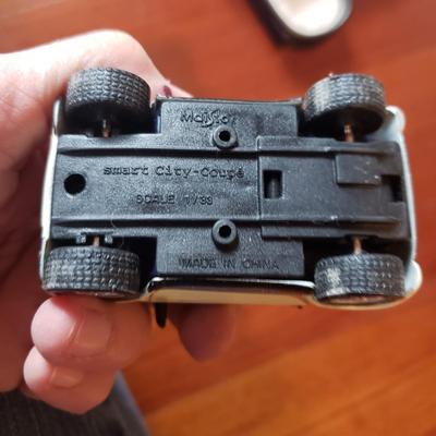 Chevron Cars, Green Toys and More! (B2-KD)