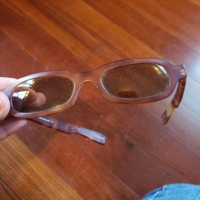 Eye-Bobs Reading Glasses/Sunglasses and More (B2-KD)