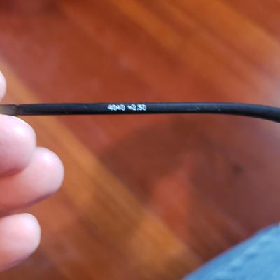 Eye-Bobs Reading Glasses/Sunglasses and More (B2-KD)