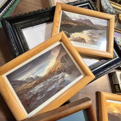 Lot 114 lot of pictures & frames