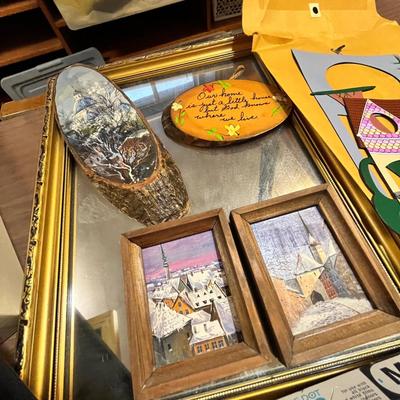 Lot 114 lot of pictures & frames