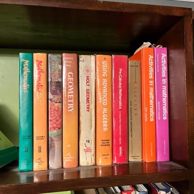 Lot 119 3 shelves of books