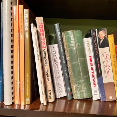 Lot 119 3 shelves of books