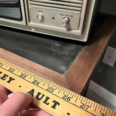 Lot 121 Vintage electronics