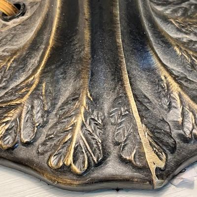 Lot 123 Tiffany style lamp