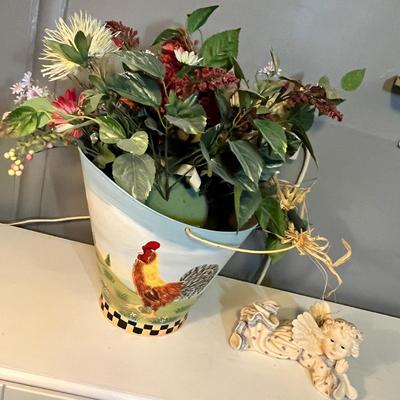 Lot 124 Home decor