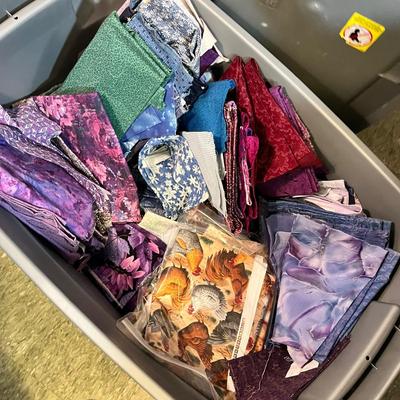 Lot 126 Lg tub of material