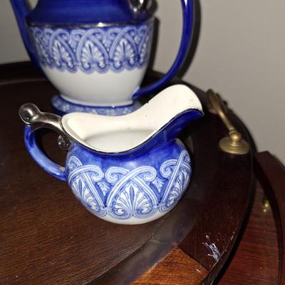 Teapot with sugar & Creamer