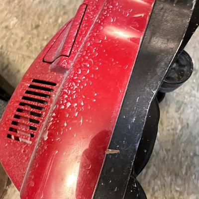 Lot 137 Hoover vac