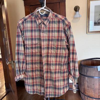 Abercrombie & Fitch, Eddie Bauer, and Other Men’s Flannels - Size Large (B3-DZ)