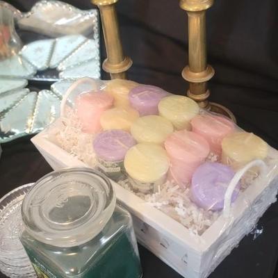 Vintage mirrored wall shelf, brass, candles