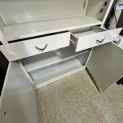 Lot 156 Metal Hutch