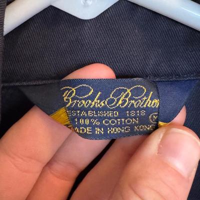 Size L Men’s Coats + Vests by Brooks Brothers, Banana Republic, & More (B3-DZ)