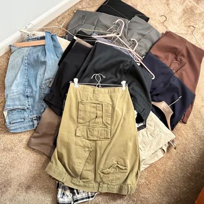Lot 179 Men's pants