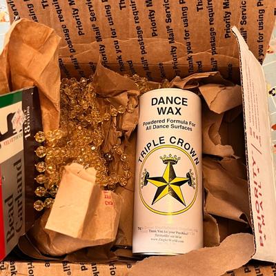 Lot 186 3 cans of Dance Wax