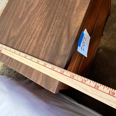 Lot 207 50s MCM night stand