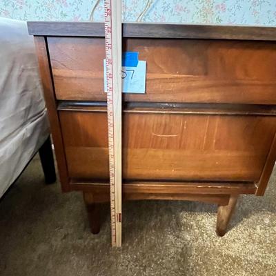 Lot 207 50s MCM night stand