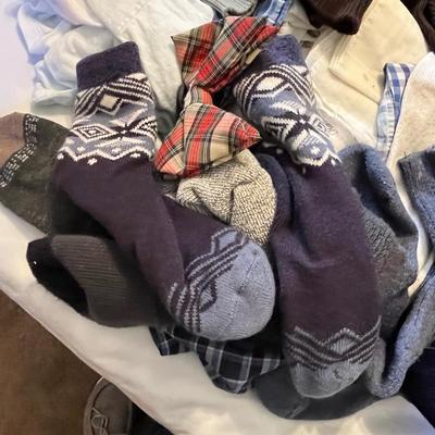 Lot 209 large lot of men's intimates