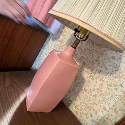 Lot 213 Vintage decor