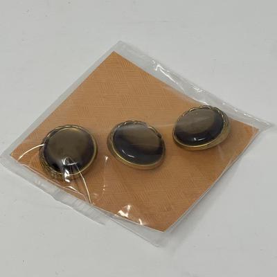 Vintage Buttons, Covers & Bead String