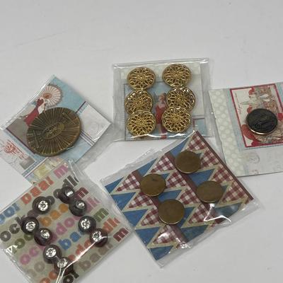 Vintage Buttons, Covers & Bead String