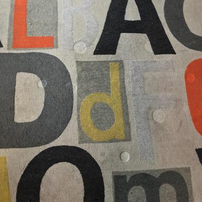 5’ x 8’ Letterpress Rug (D-MG)