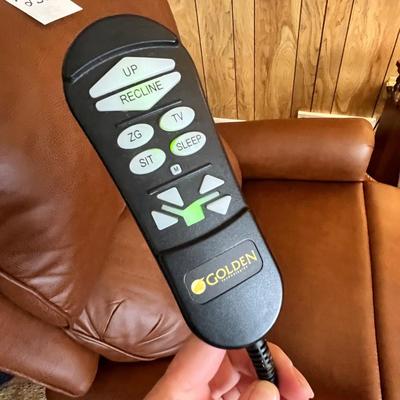 Lot 230 Lift Chair Recliner