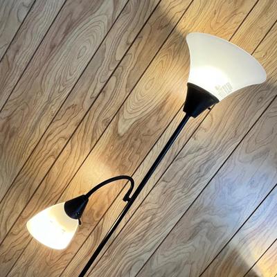 Lot 233 Floor lamp
