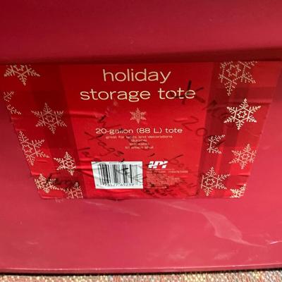 6 holiday storage totes